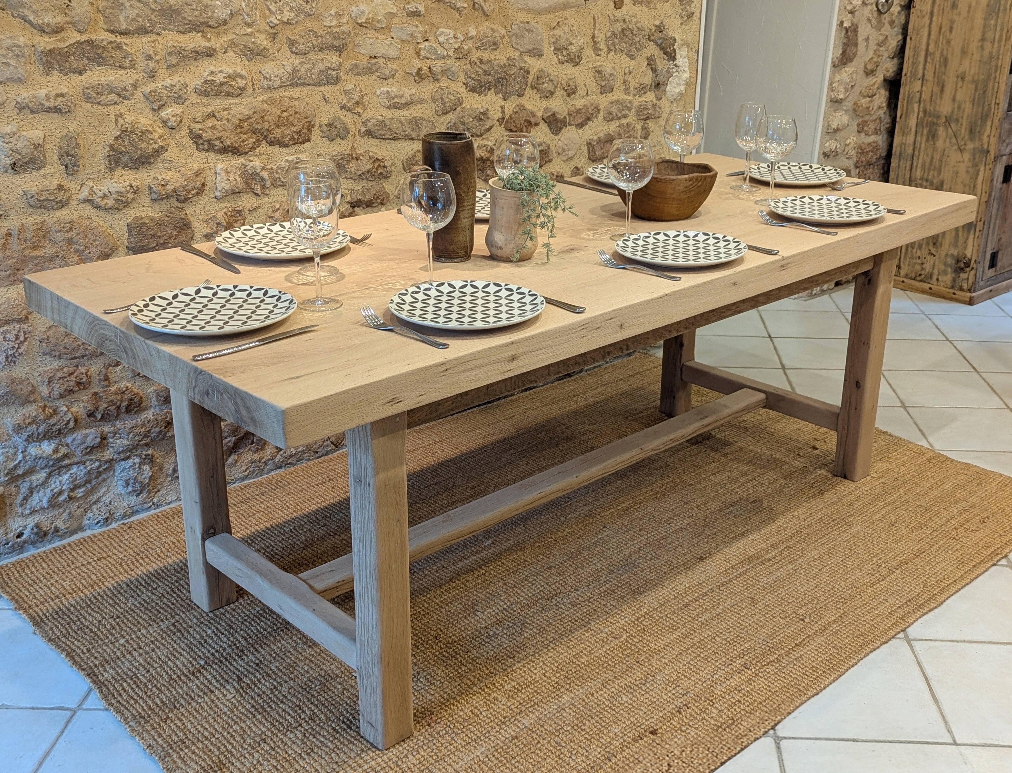 Farm table