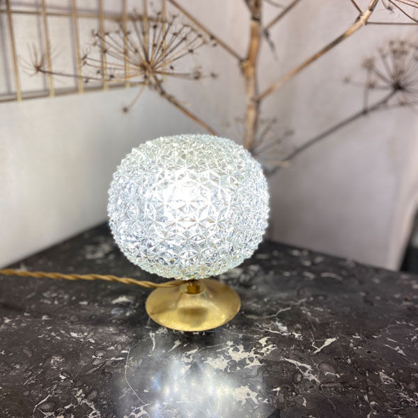 Globe lamp "diamond tips" glass