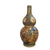 Satsuma Meiji period: Polychrome and gilded ceramic gourd vase