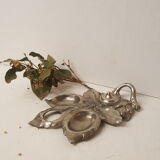 Silver metal egg shell or servant
