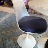 Tulip legs table and chairs