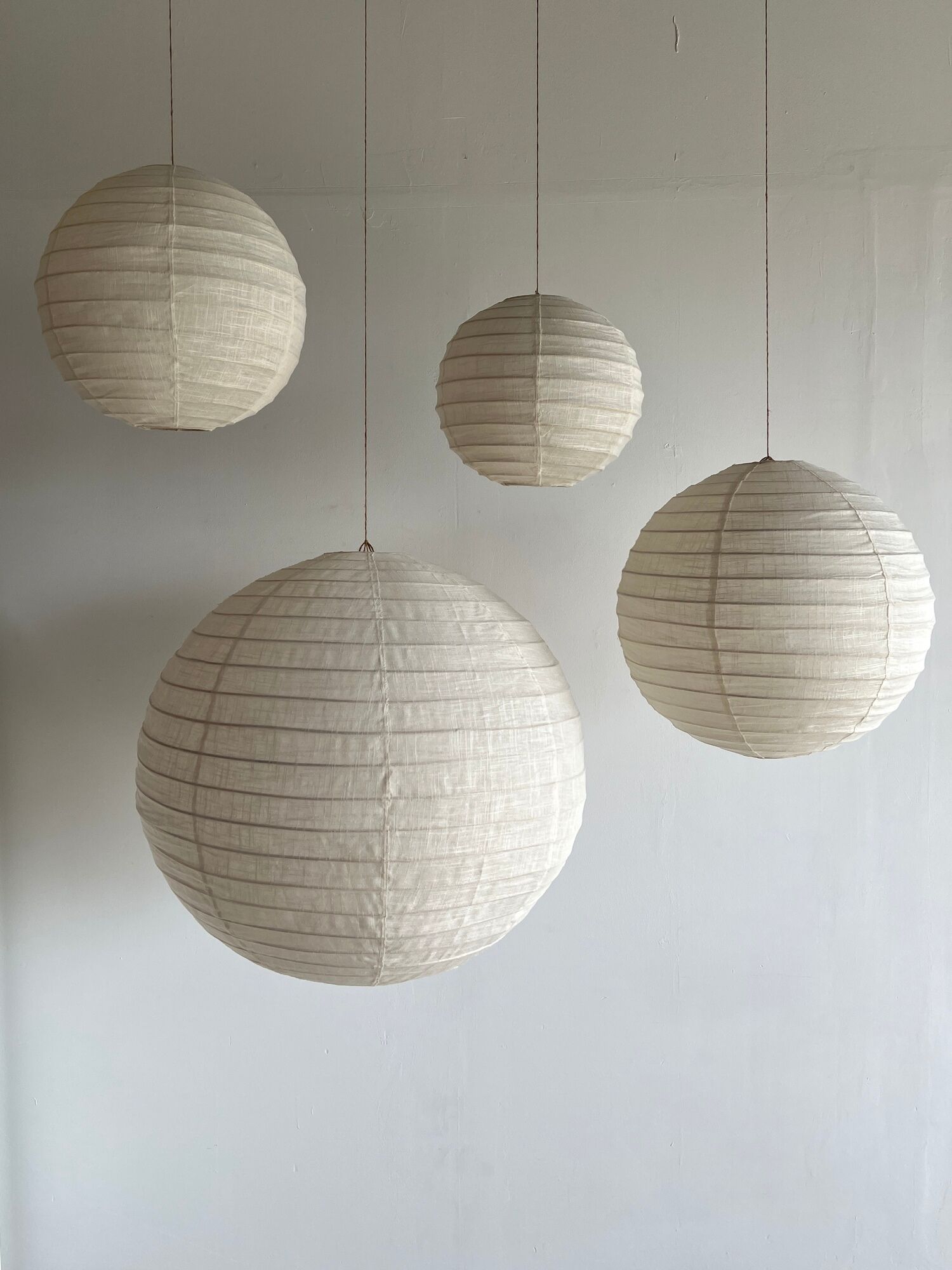 Hanging lamp in rattan and round japanese natural linen d:50