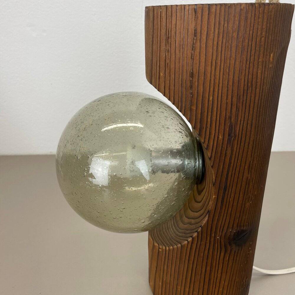 Grande lampe de table sculpturale et organique en bois de pin, attribuée à Temde Lights, Allemagne, années 1970