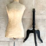 Napoleon III sewing mannequin, female bust