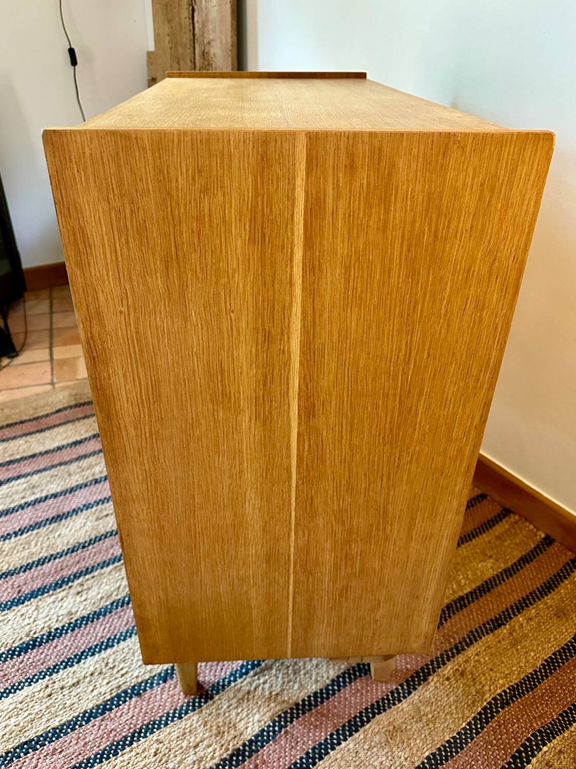 Vintage chest of drawers