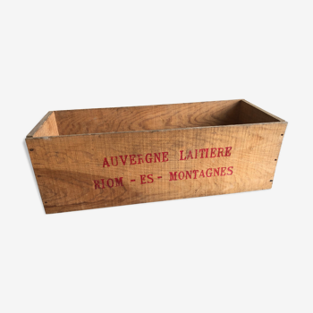 Wood advertising box "Auvergne dairy"