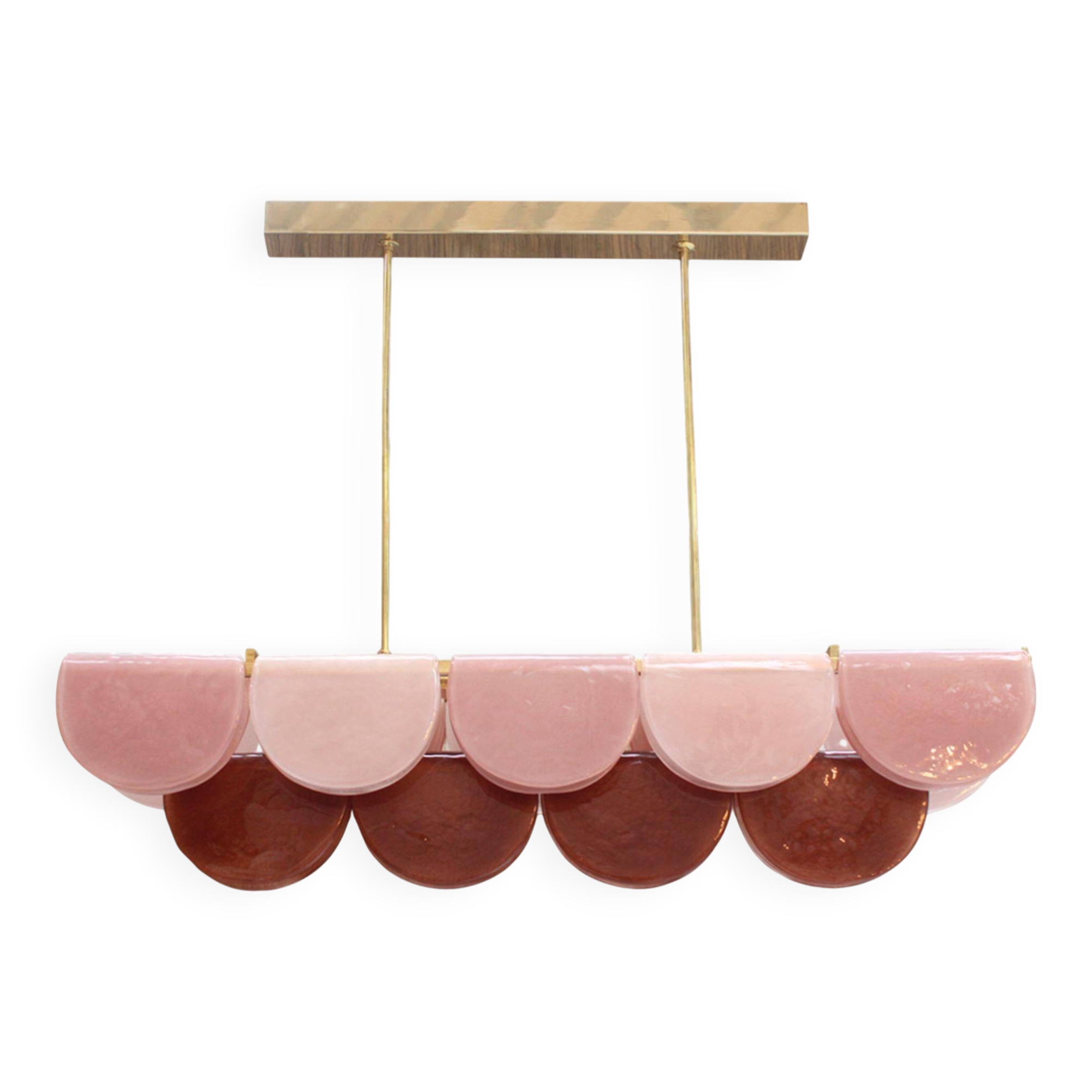 Lampe suspendue en verre de Murano et laiton en bourgogne, rose pâle et rose poudré, Italie.