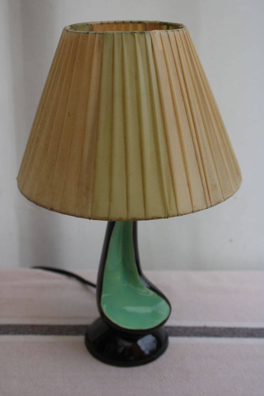 Ancienne lampe en céramique