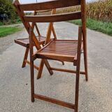 Set of 2 old folding chairs