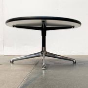 Table d'appoint du milieu du siècle par Charles & Ray Eames pour Herman Miller, années 1960