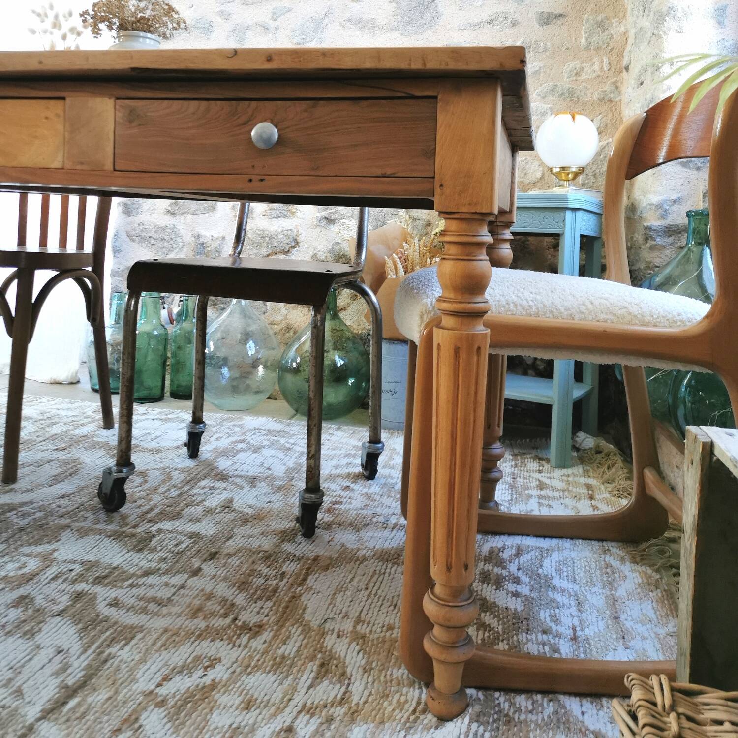 Table de ferme 3 tiroirs, 6 à 8 personnes