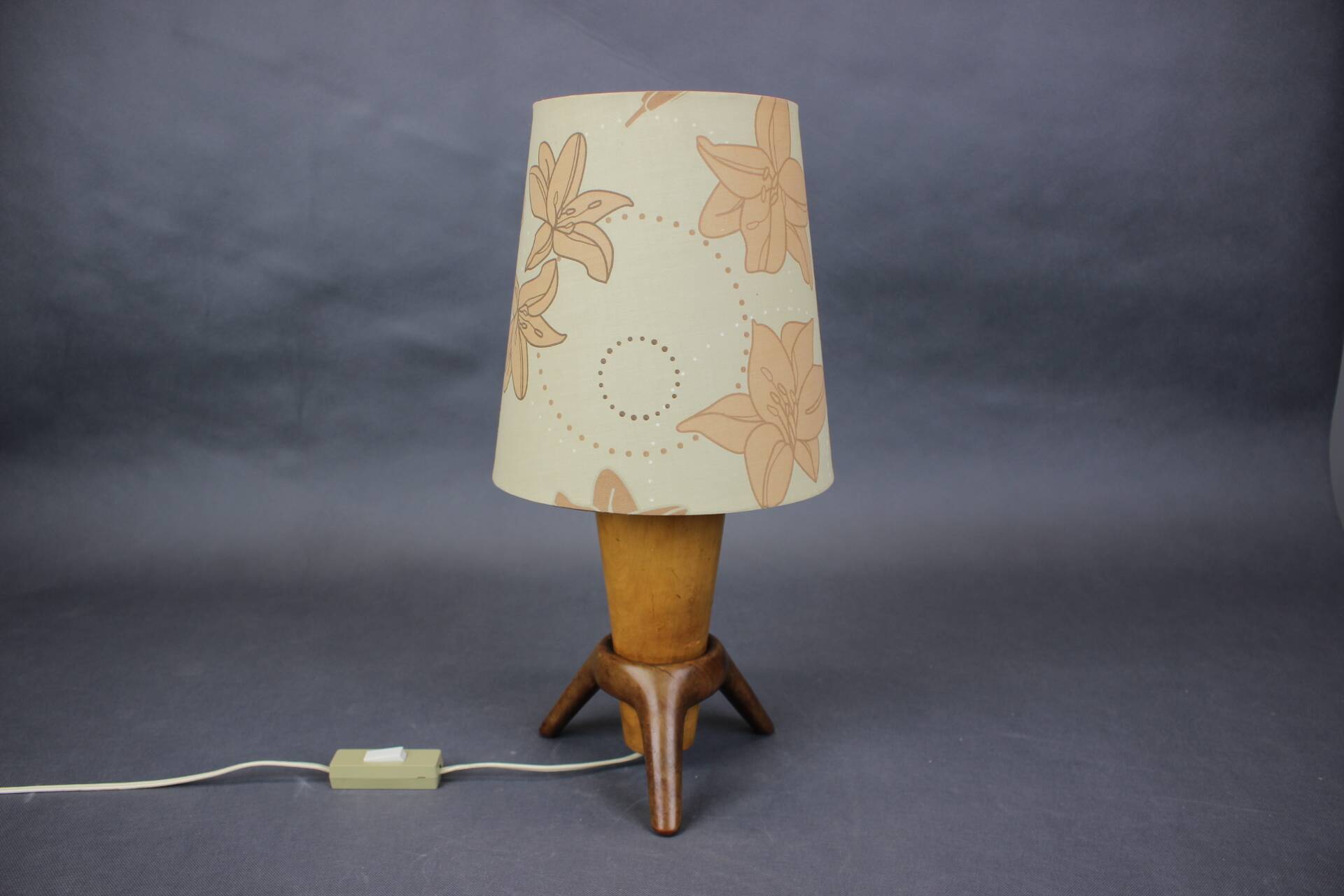 Mid-Century ULUV Wooden Table Lamp, Czechoslovakia, 1960s