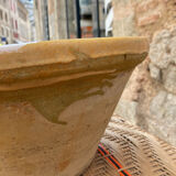 Gresale ancient southern pottery
