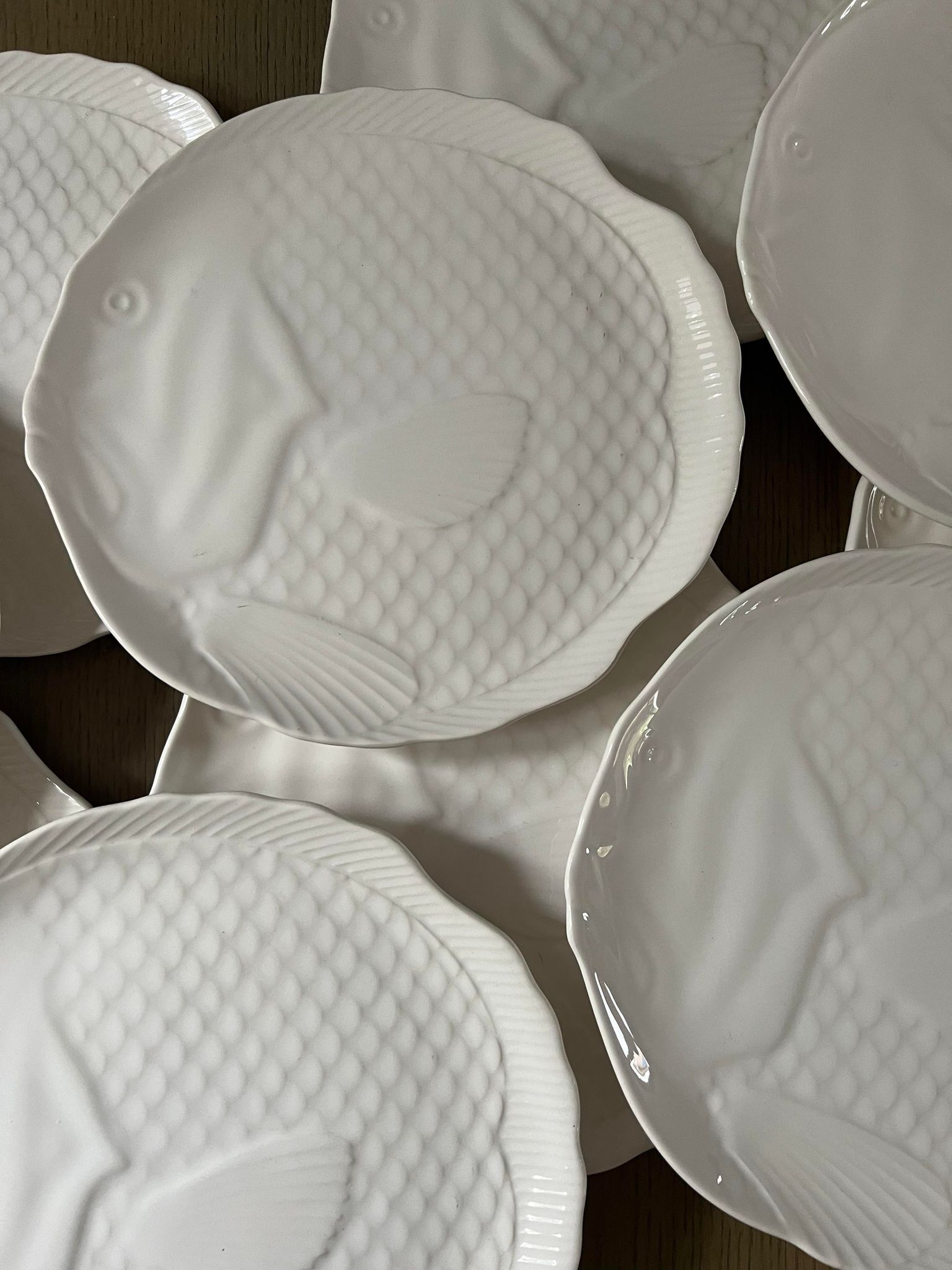10 Vintage fish-shaped flat plates