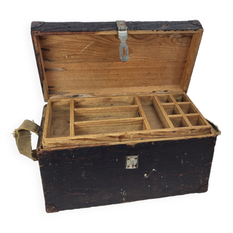 Storage trunk