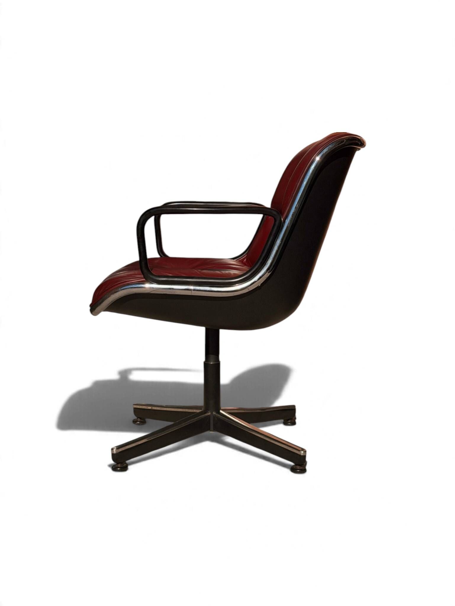 Charles Pollock Executive Chair for Knoll, burgundy leather