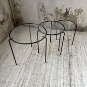 Tables basses gigogne métal et verre années 50