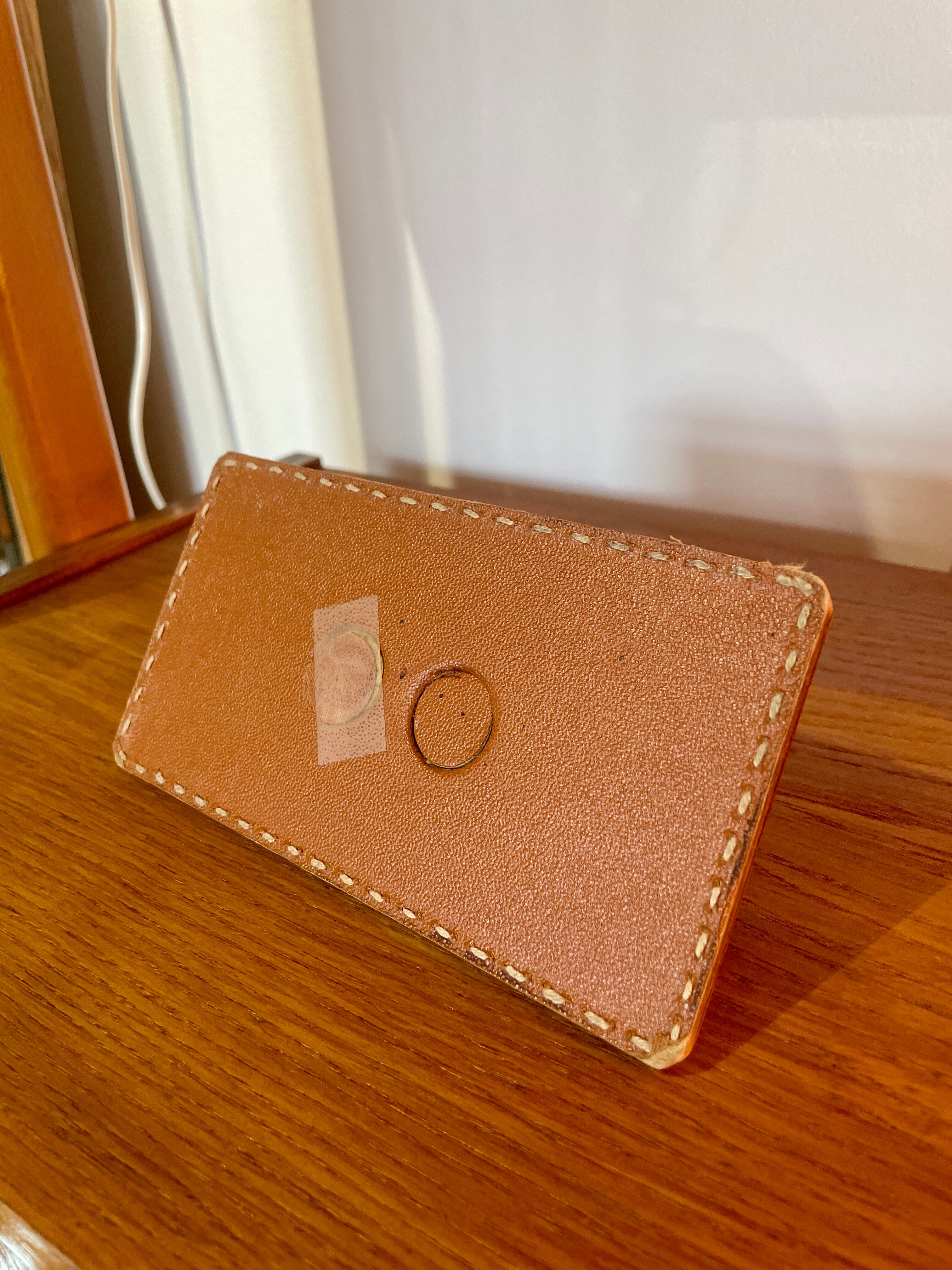 Perpetual calendar in leather and chrome