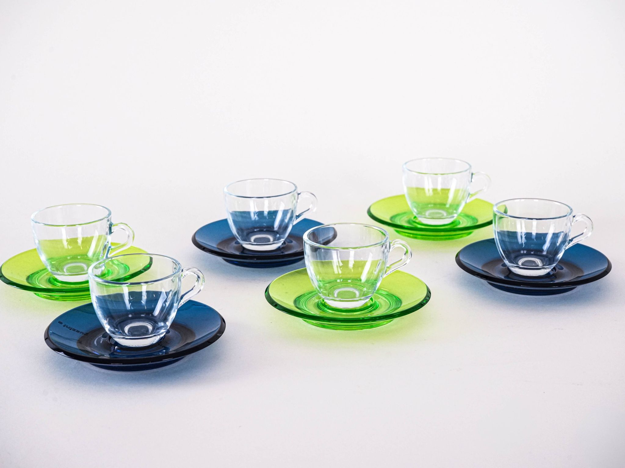 Set of glass cups, Italian design, 1970s, manufactured by Fratelli Guzzini