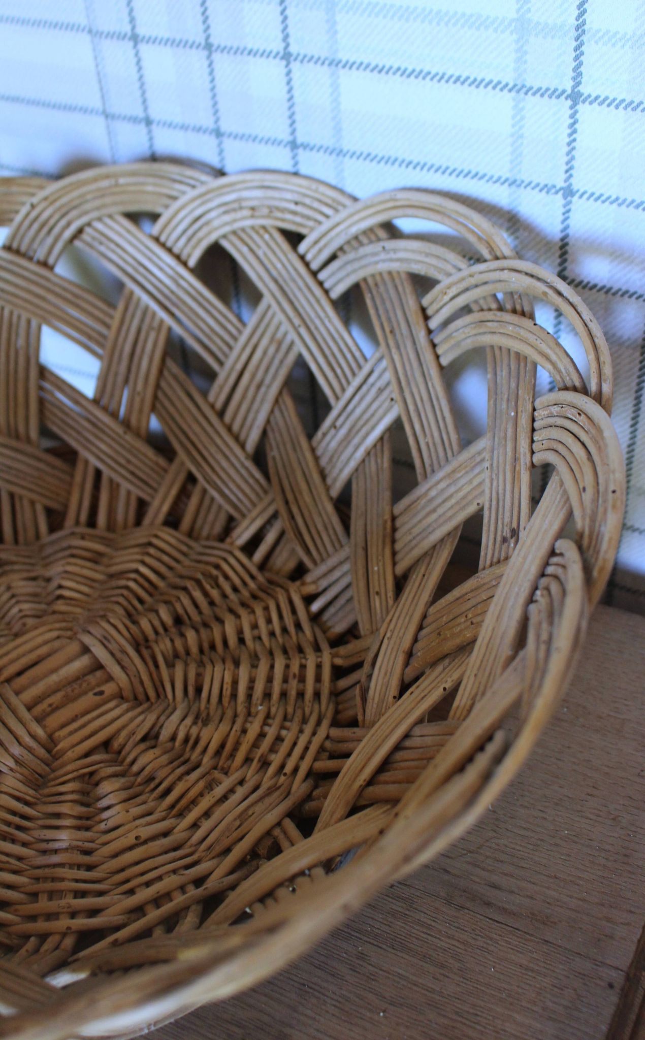 Large vintage woven wicker basket