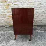 Entrance furniture with vintage wheels