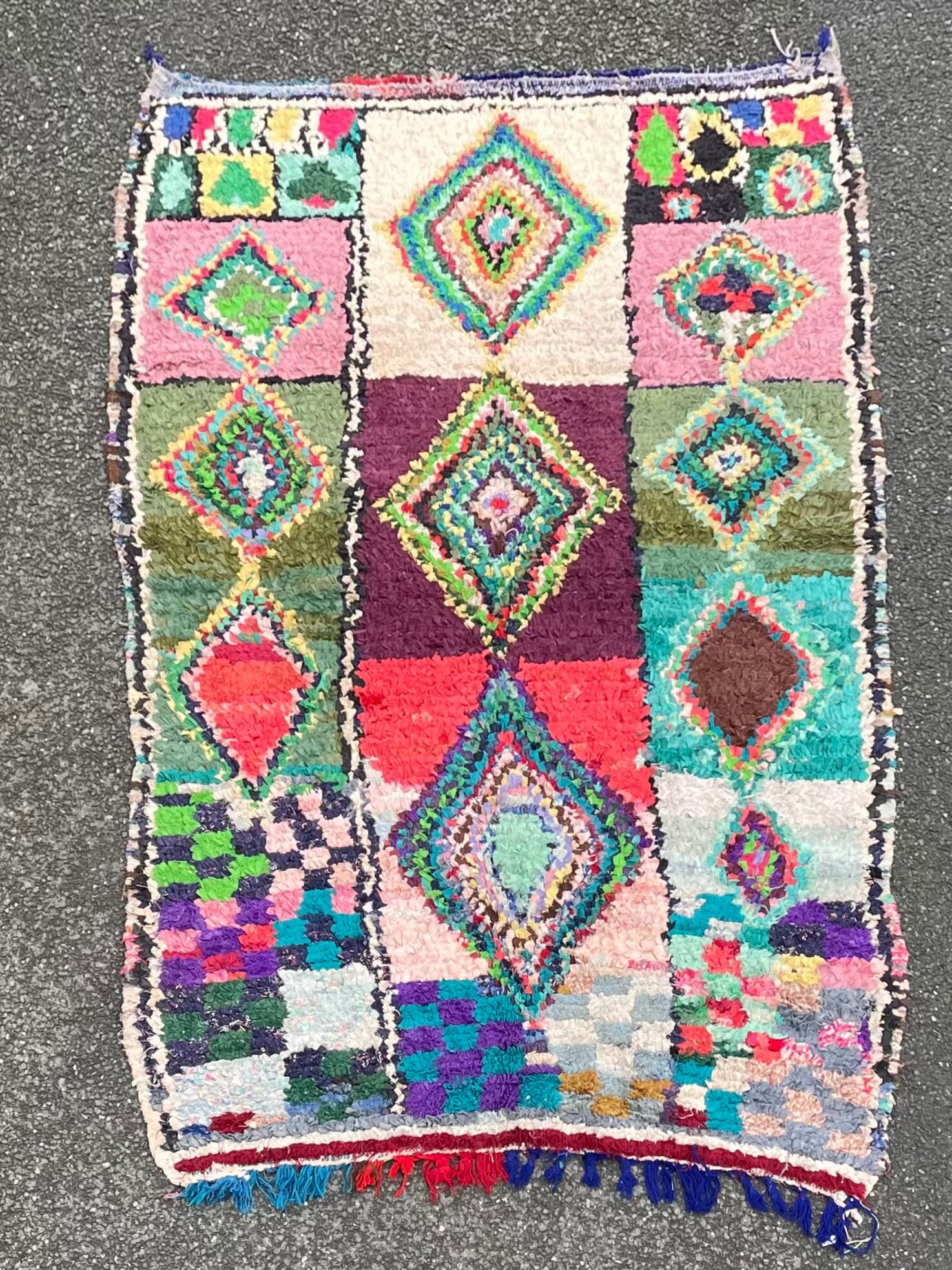 Berber carpet vintage boucherouite 140 x 245 cm