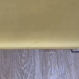 Siège Cinna en cuire jaune