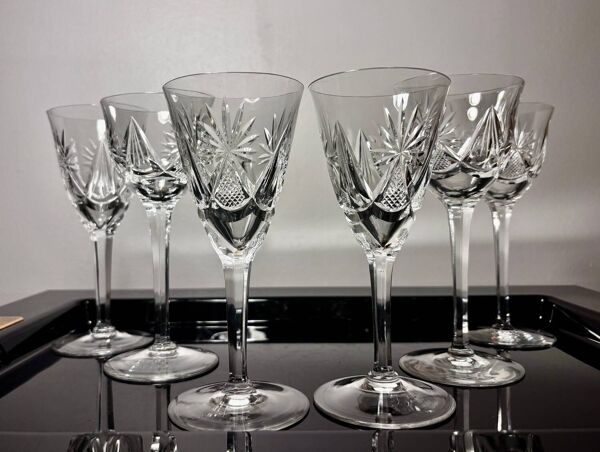 6 verres cristal probable production Saint Louis or VSL
