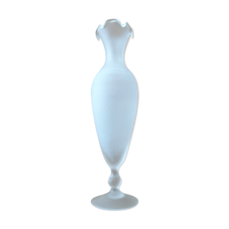 Glass vase