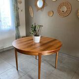 Vintage rosewood round table