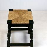 Tabouret en bois vert foncé
