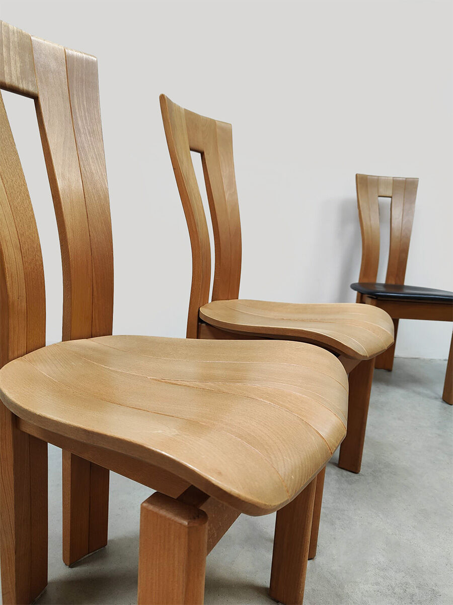 Vintage French design wooden dining chairs ‘Pierre Chapo style’