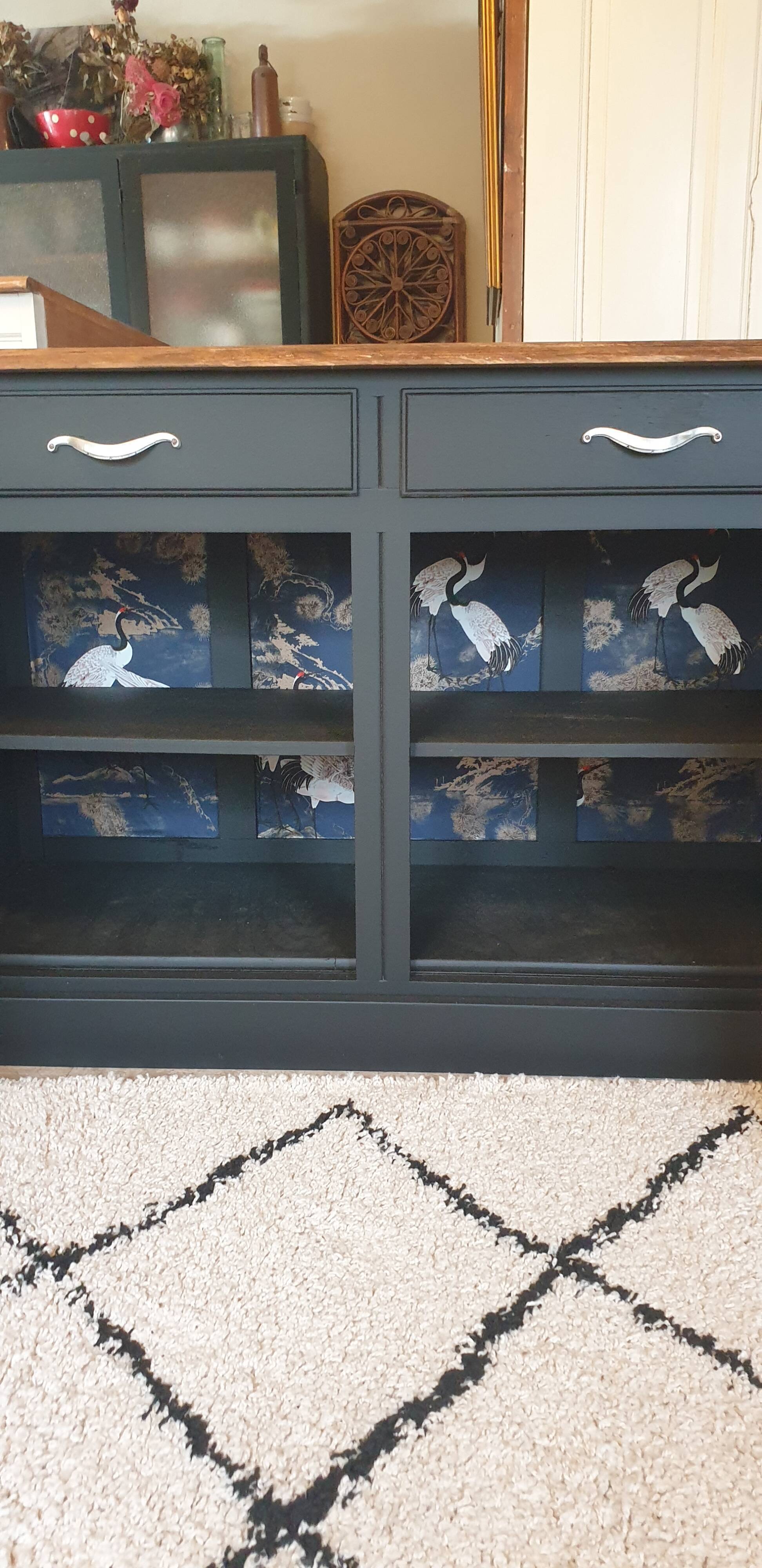 Buffet noir en bois massif