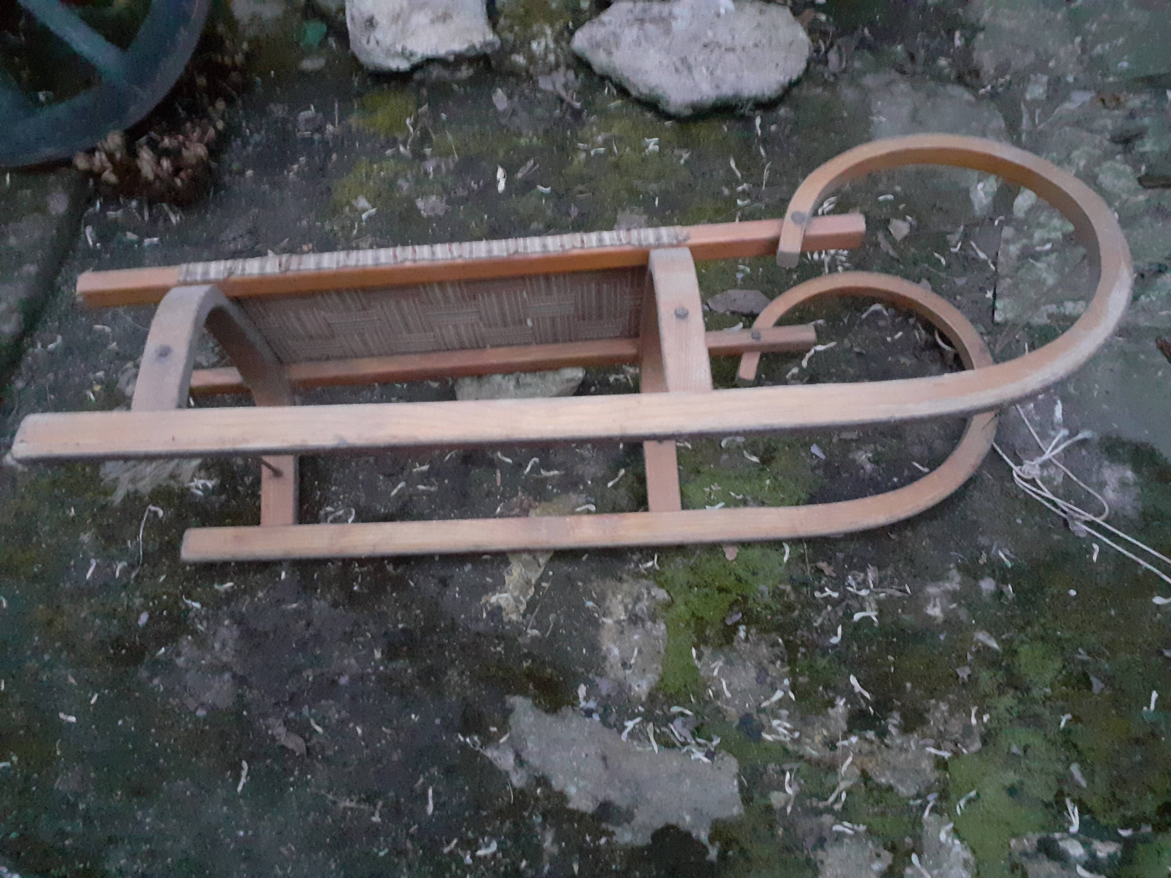 Old ram sled