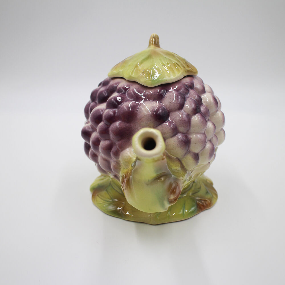 Grape-shaped slurry teapot - St Clément