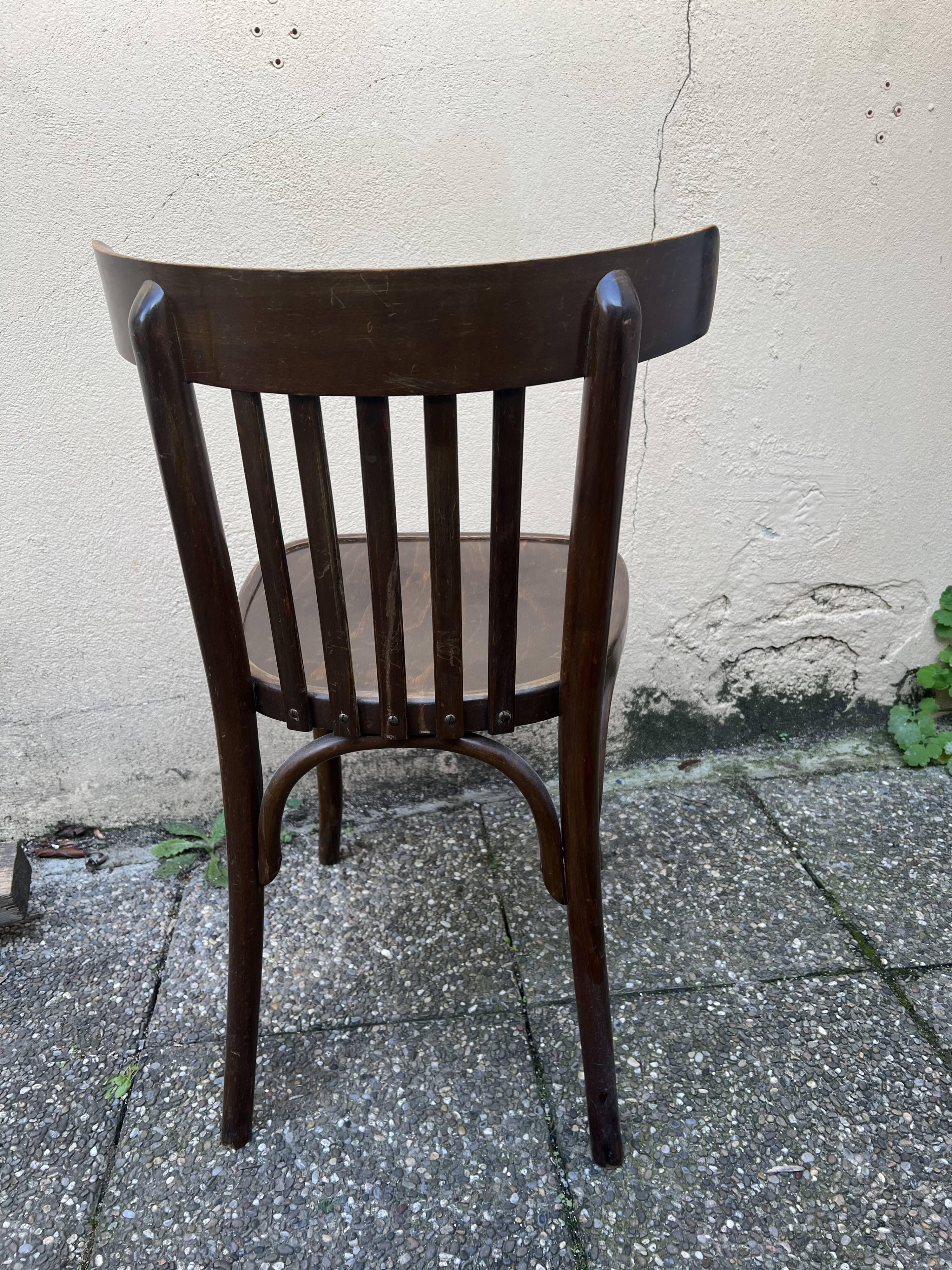 Wooden bistro chair artex