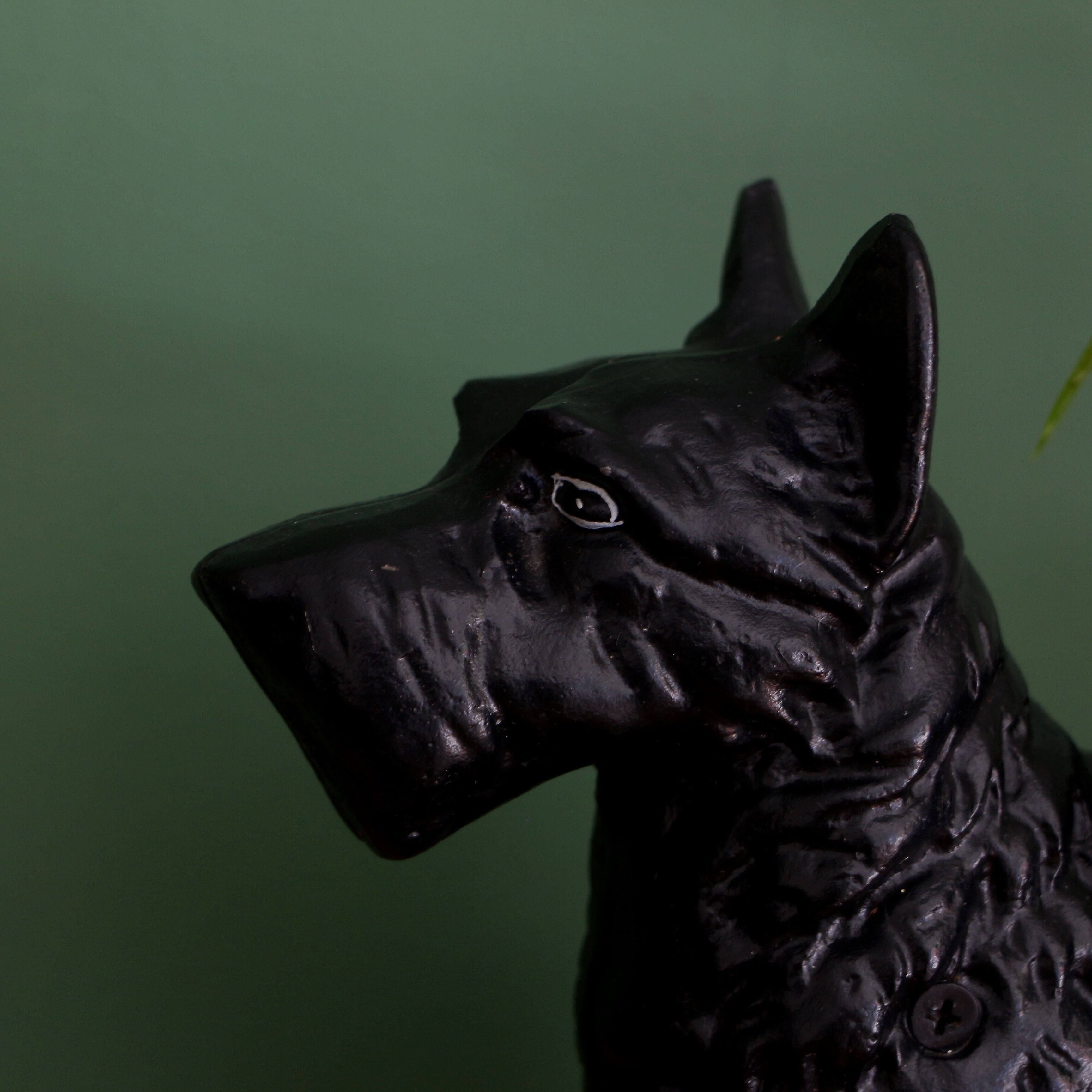 Cast iron dog bookends