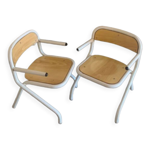 Lot de deux chaises d'écolier