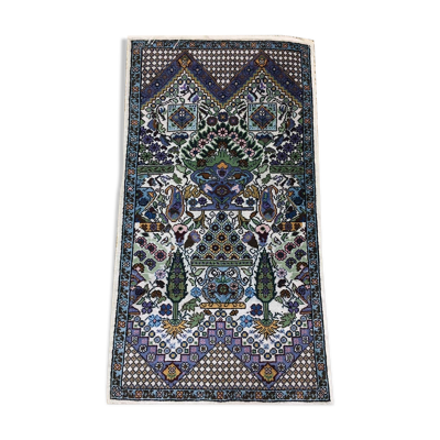 Tapis fait main en soie naturelle