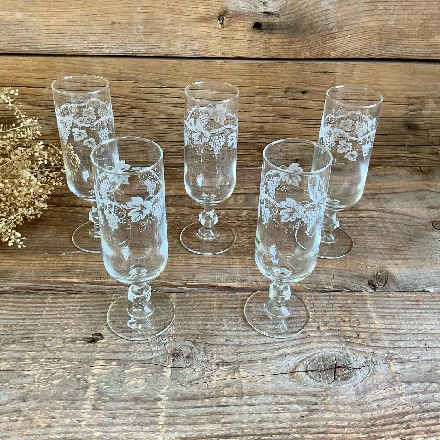 5 vintage grape flutes