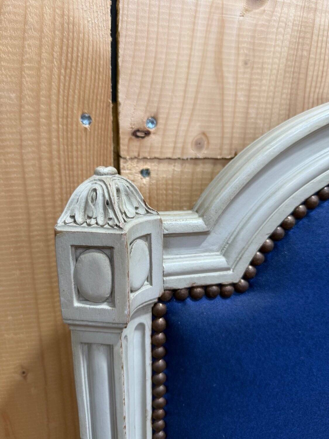 Tête et pied de lit – Style Louis XVI – Bois peint – Atelier parisien