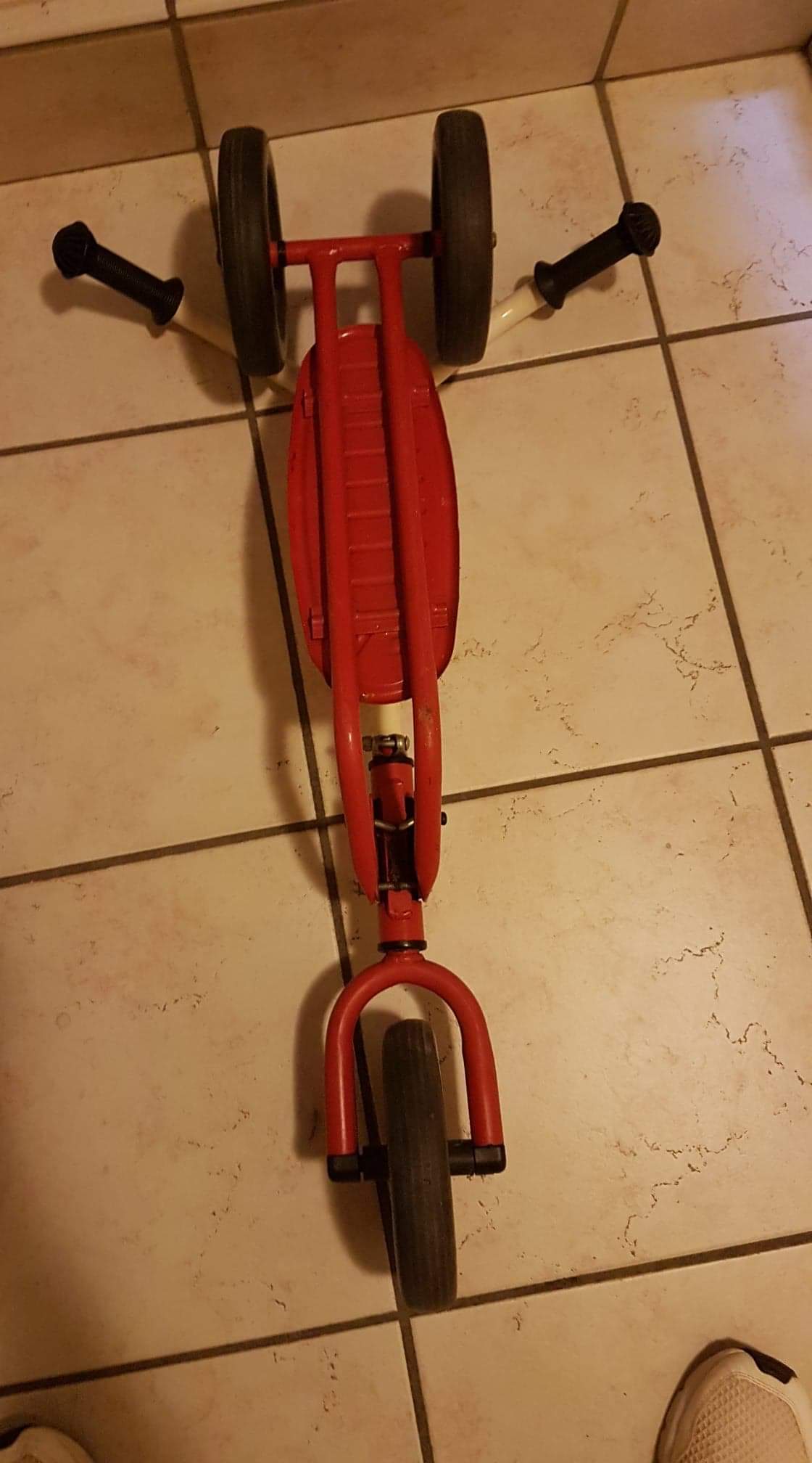 Trottinette pliable 3 roues Nordy rouge et blanche
