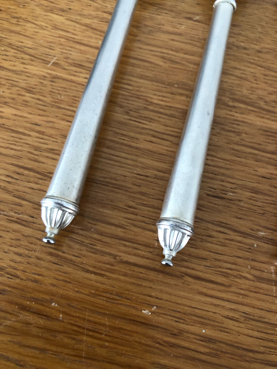 6 silver metal dessert forks