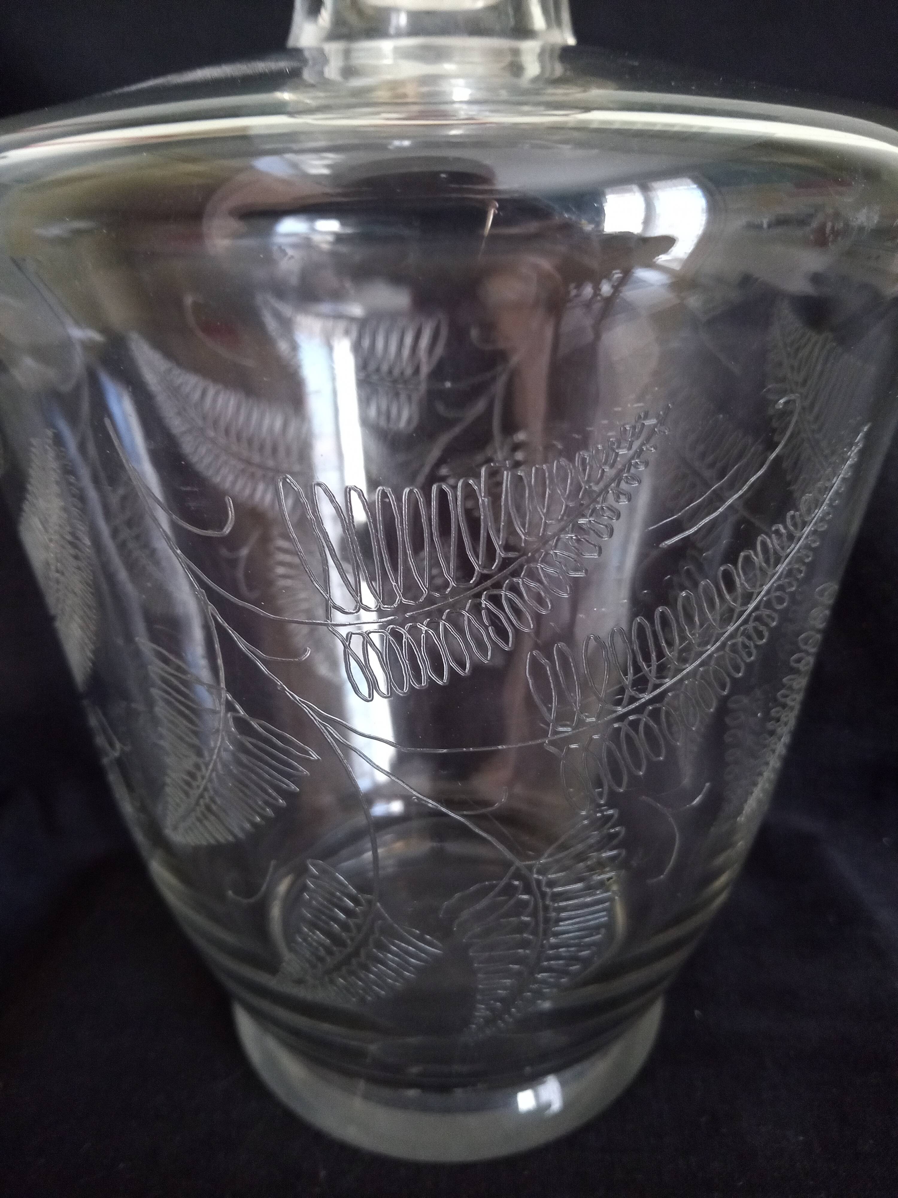 Fine crystal spirits decanter engraved with fern motifs