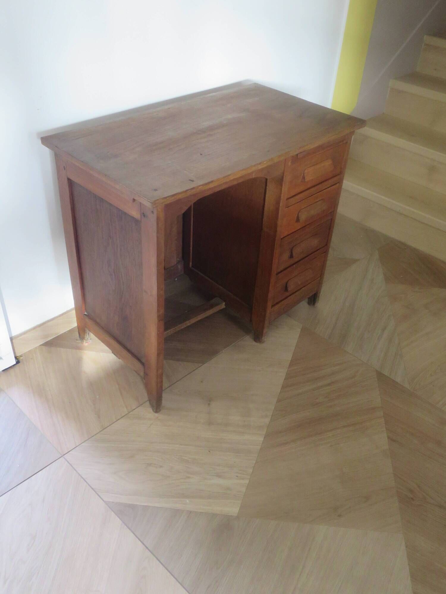 Vintage-Modern-Scandinavian Desk - 1950s - 4 drawers - Children's range