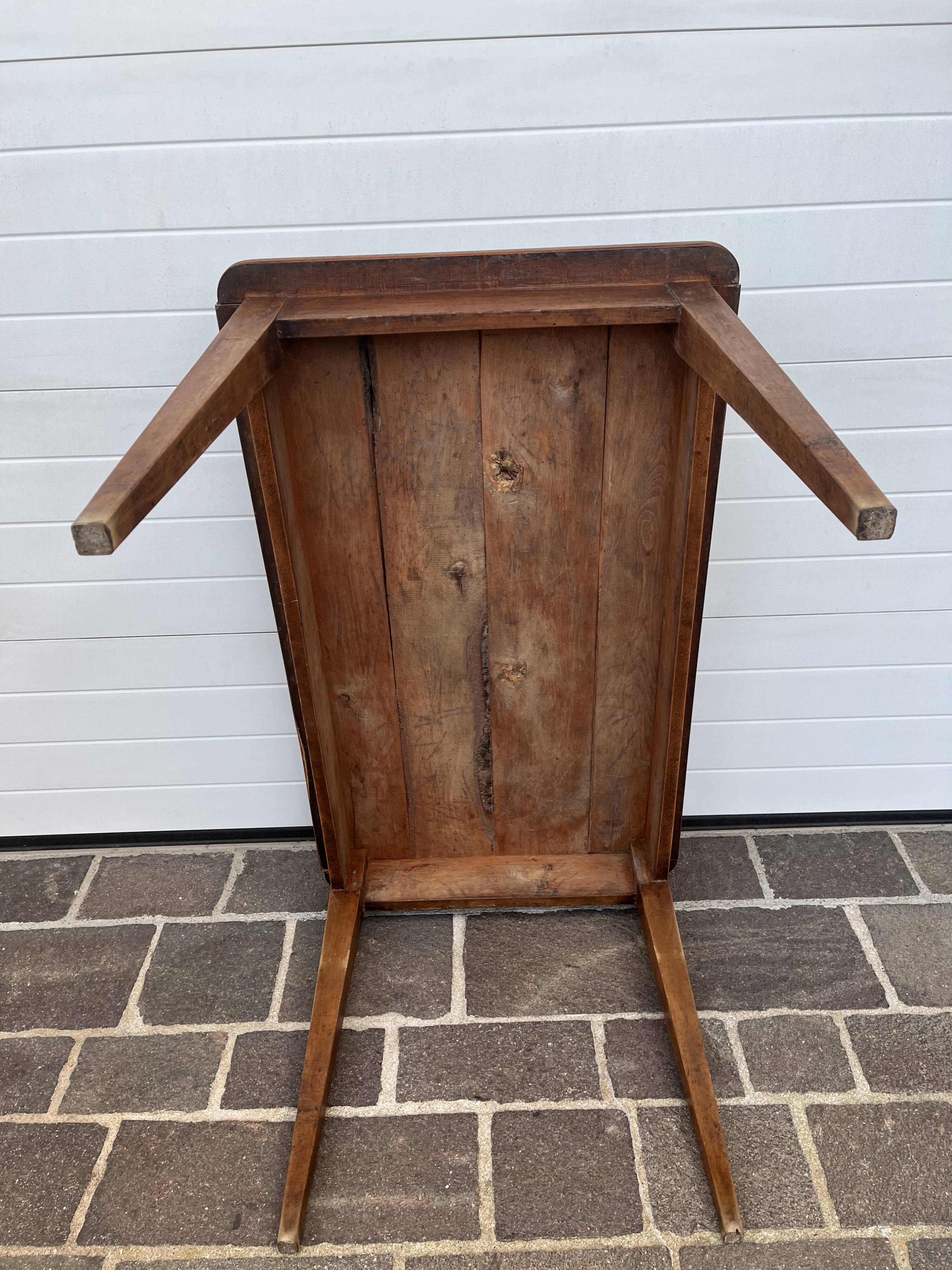 Farmhouse table