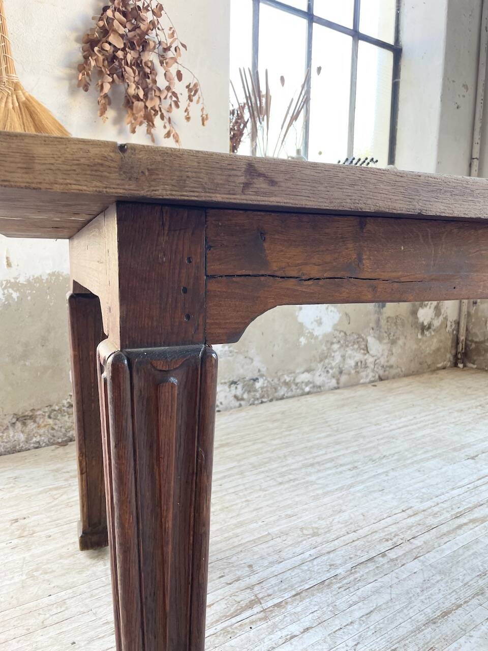 Solid oak farmhouse table 185cm