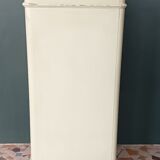 Chiffonnier revisited in almond green