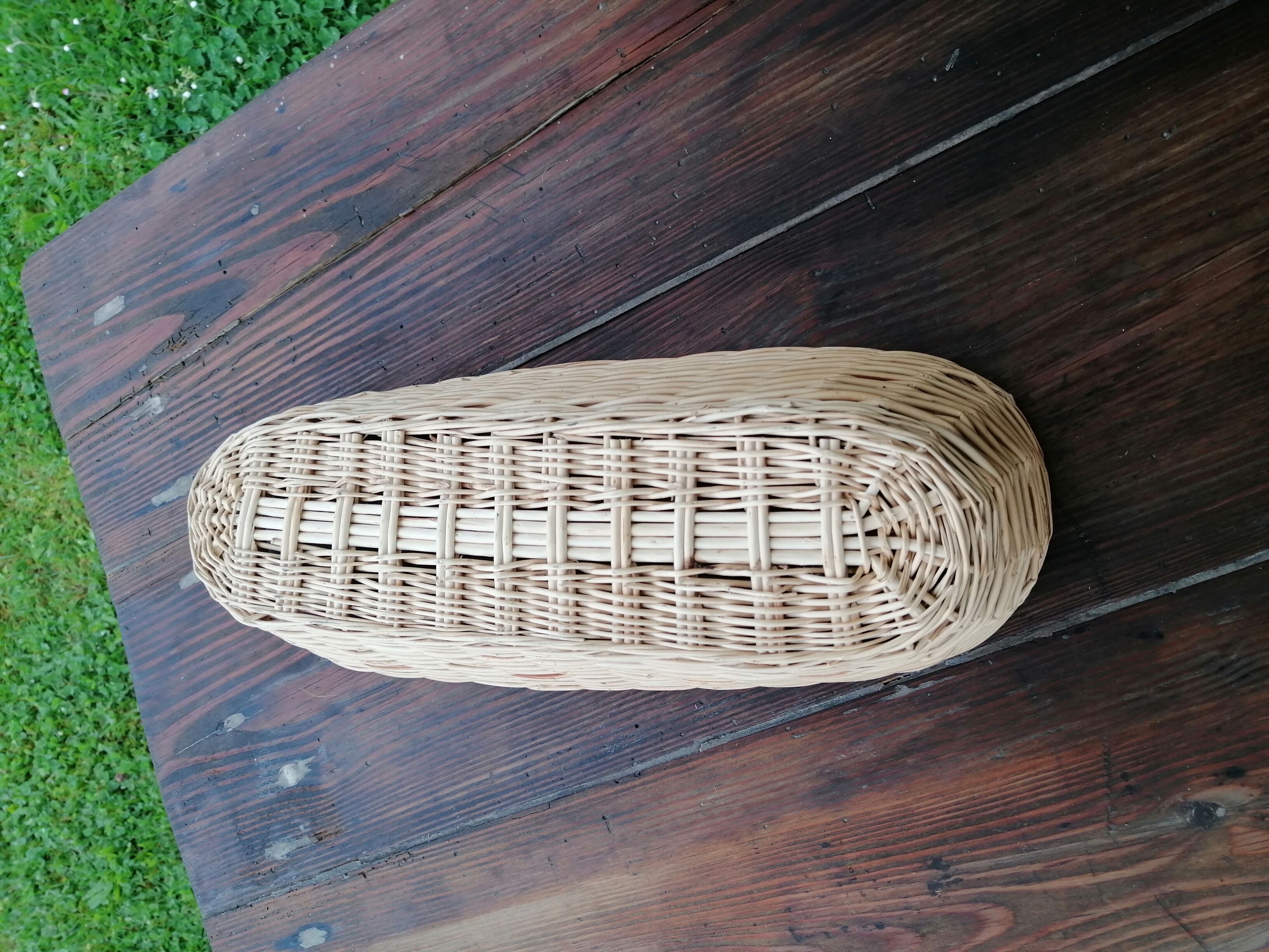 Wicker table bread basket