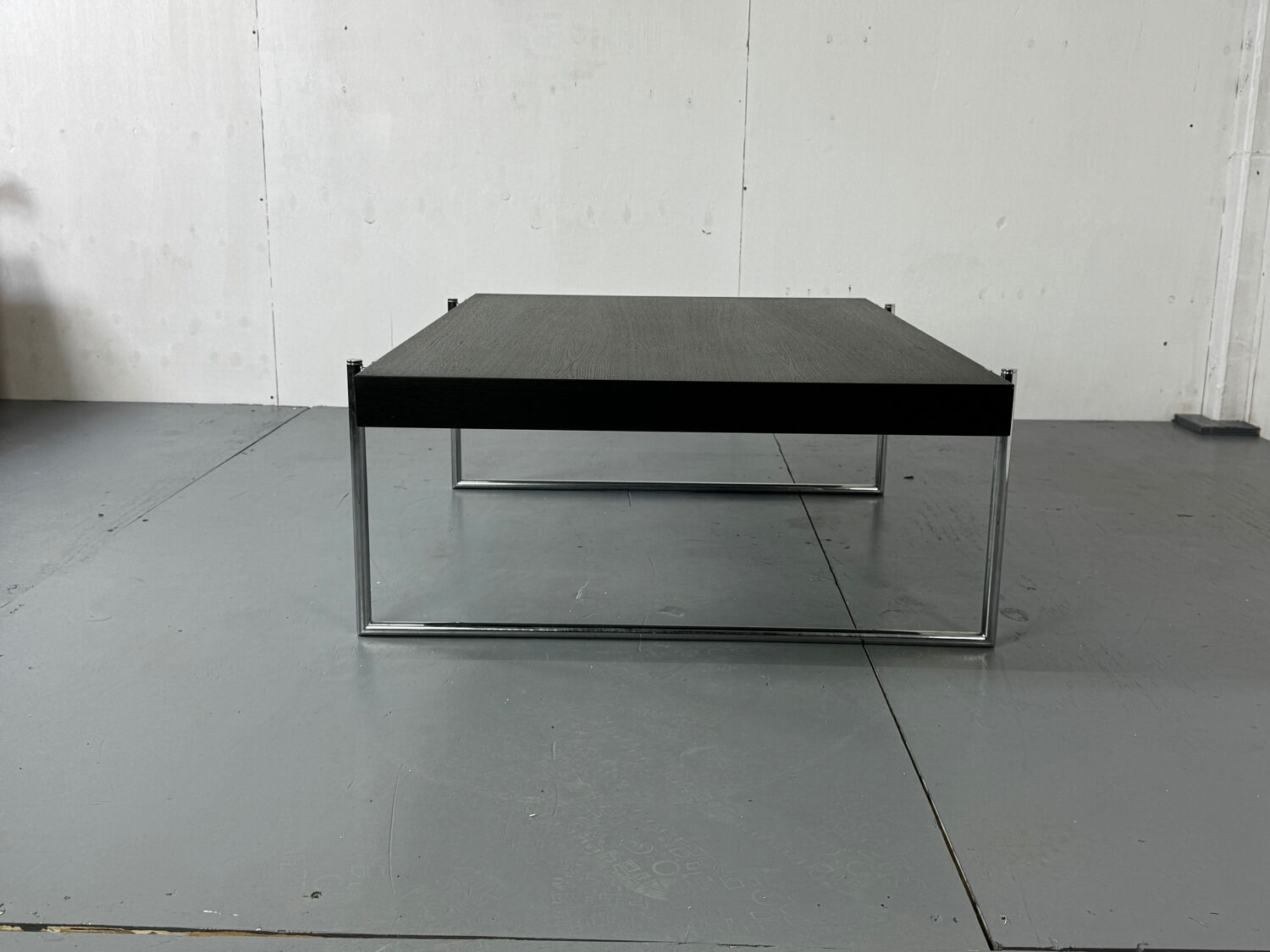 Bauhaus style black solid wood and tubular steel coffee table, Germany